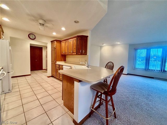 4175 Fawn Trail NE A, Warren, OH 44483