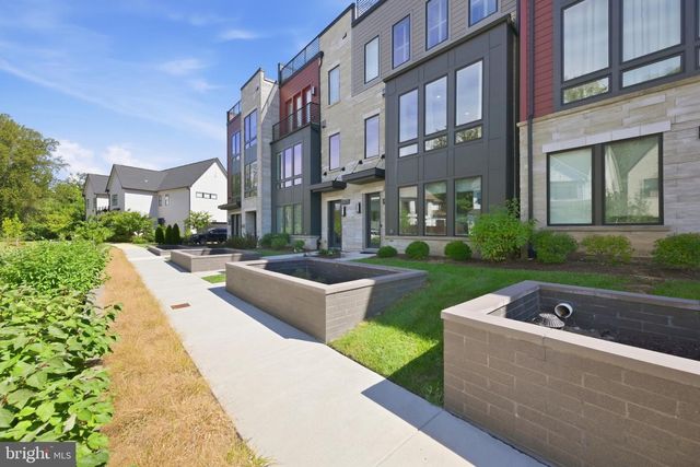 9771 SANVITALIA ST, Bethesda, MD 20817