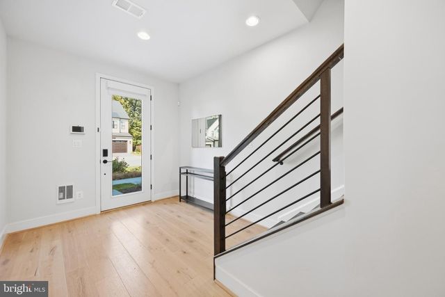 9771 SANVITALIA ST, Bethesda, MD 20817