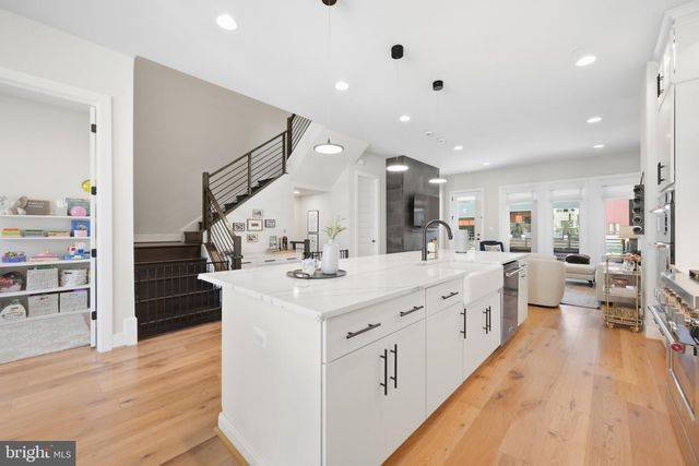 9771 SANVITALIA ST, Bethesda, MD 20817
