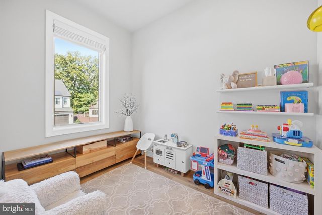 9771 SANVITALIA ST, Bethesda, MD 20817