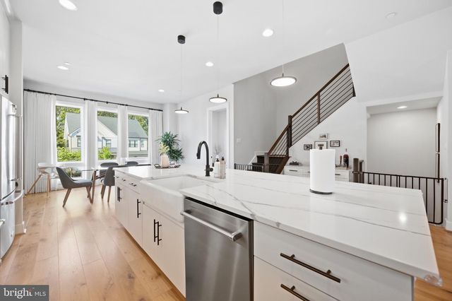 9771 SANVITALIA ST, Bethesda, MD 20817