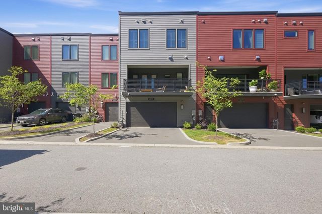 9771 SANVITALIA ST, Bethesda, MD 20817