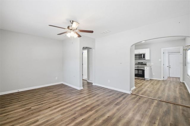 2610 DR MARTIN LUTHER KING JR STREET S, St Petersburg, FL 33705