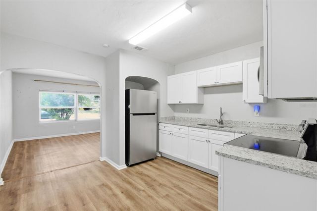 2610 DR MARTIN LUTHER KING JR STREET S, St Petersburg, FL 33705