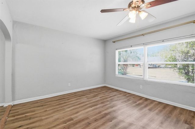 2610 DR MARTIN LUTHER KING JR STREET S, St Petersburg, FL 33705