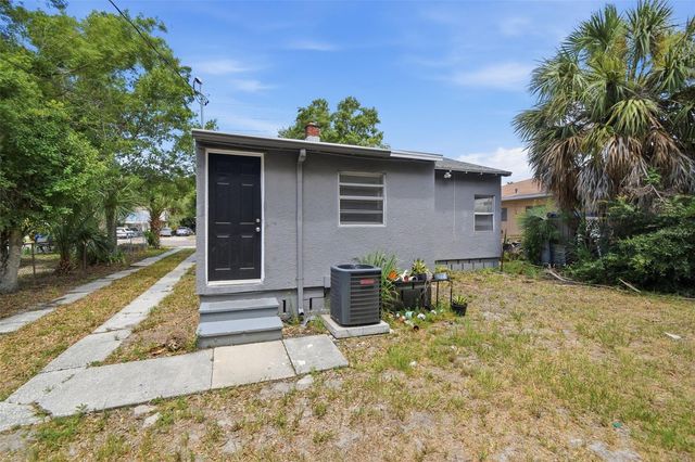 2610 DR MARTIN LUTHER KING JR STREET S, St Petersburg, FL 33705