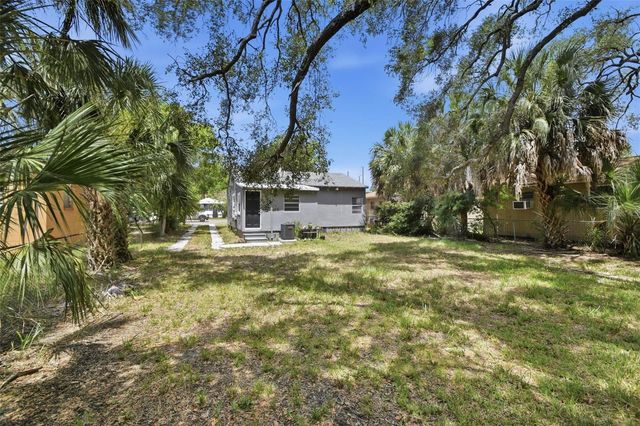 2610 DR MARTIN LUTHER KING JR STREET S, St Petersburg, FL 33705