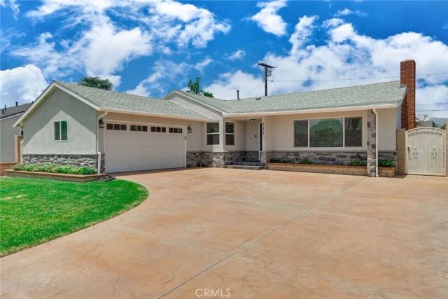 233 E Tudor, Covina, CA 91722