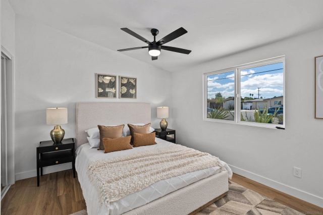 5284 Winthrop St, San Diego, CA 92117