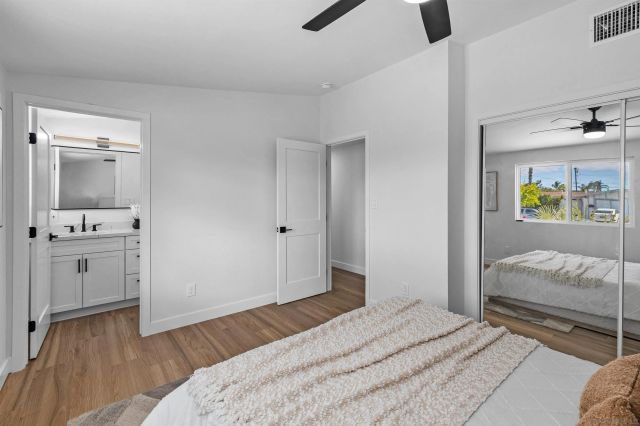 5284 Winthrop St, San Diego, CA 92117