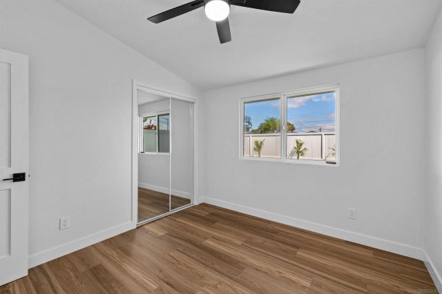 5284 Winthrop St, San Diego, CA 92117