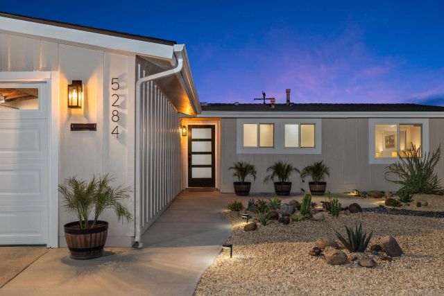 5284 Winthrop St, San Diego, CA 92117