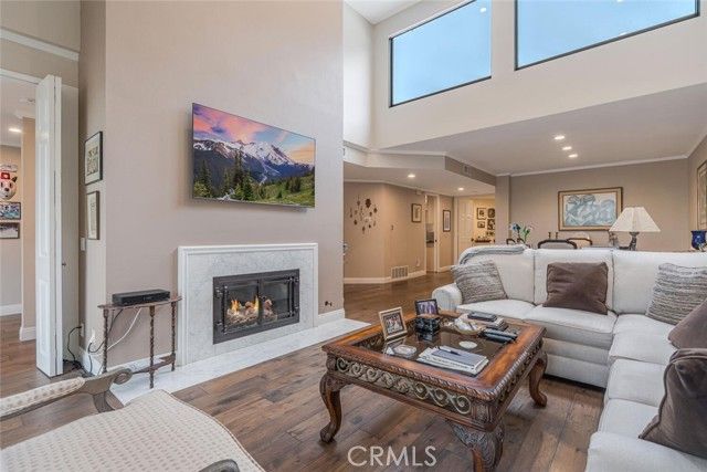 4727 Park Encino 330, Encino (los Angeles), CA 91436