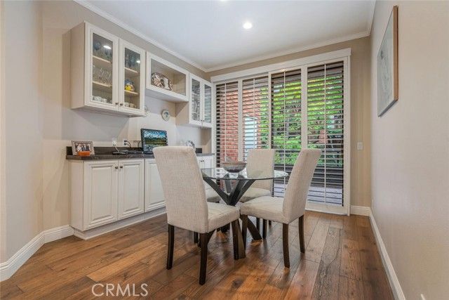 4727 Park Encino 330, Encino (los Angeles), CA 91436