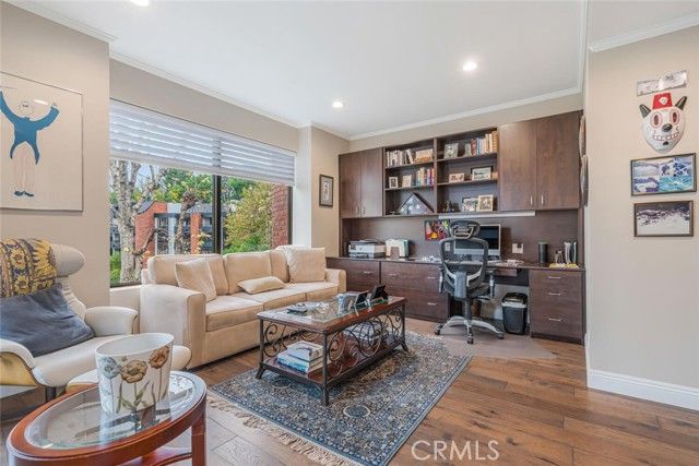 4727 Park Encino 330, Encino (los Angeles), CA 91436