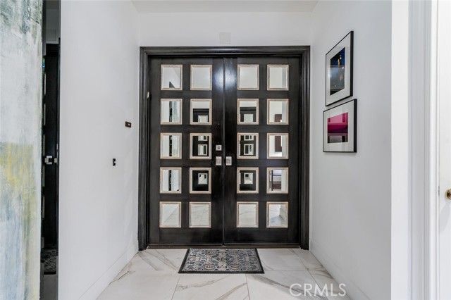 4727 Park Encino 330, Encino (los Angeles), CA 91436