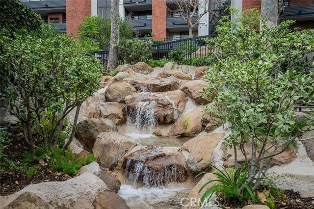 4727 Park Encino 330, Encino (los Angeles), CA 91436