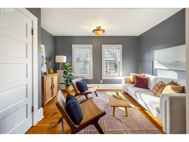 2854 Se ANKENY St, Portland, OR 97214