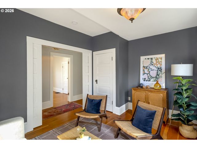 2854 Se ANKENY St, Portland, OR 97214