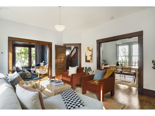 2854 Se ANKENY St, Portland, OR 97214