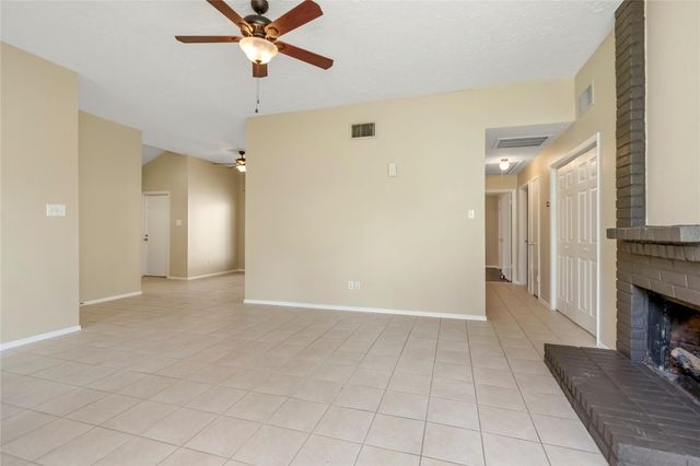 6903 Foxmont Lane, Humble, TX 77338