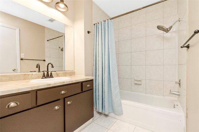 6903 Foxmont Lane, Humble, TX 77338