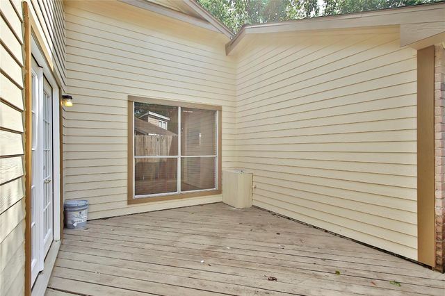 6903 Foxmont Lane, Humble, TX 77338