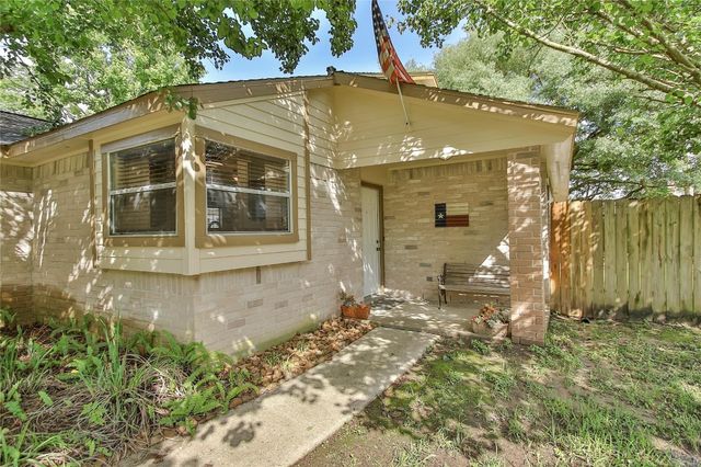 6903 Foxmont Lane, Humble, TX 77338