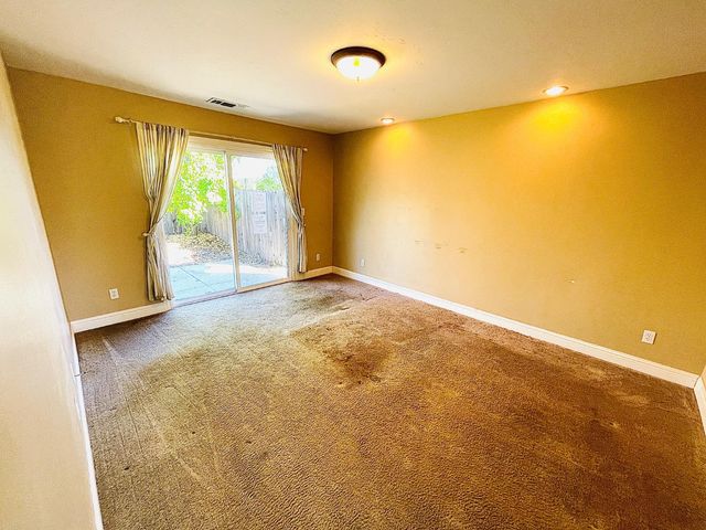 137 Cypress Hill Dr, Grass Valley, CA 95945