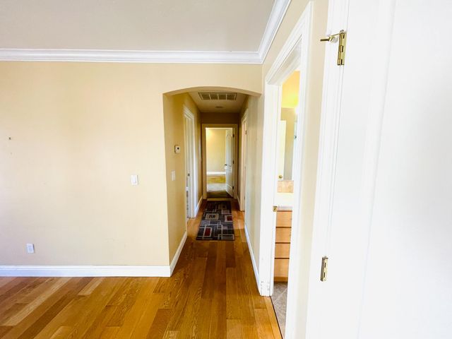 137 Cypress Hill Dr, Grass Valley, CA 95945