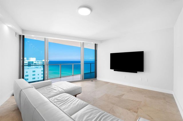 3101 S Ocean Drive 1807, Hollywood, FL 33019