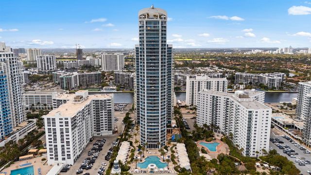 3101 S Ocean Drive 1807, Hollywood, FL 33019