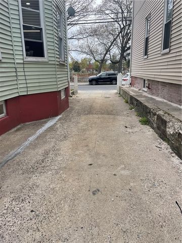 499 Potters Avenue, Providence, RI 02907