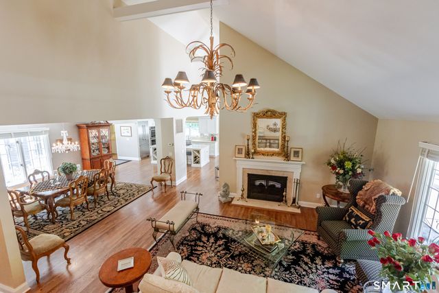 12 Lyndenwood Drive, Brookfield, CT 06804