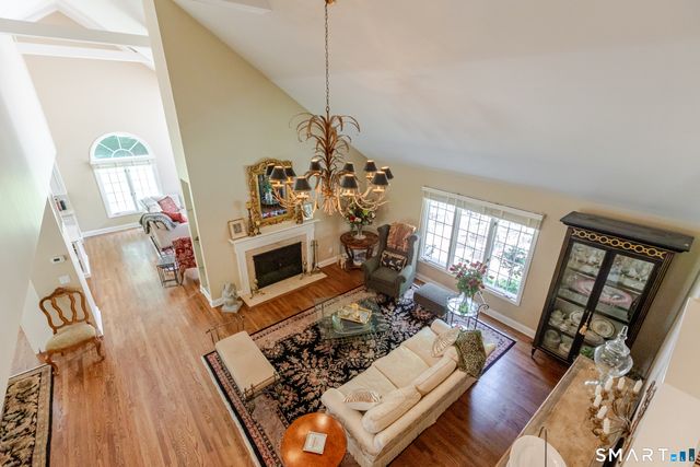 12 Lyndenwood Drive, Brookfield, CT 06804