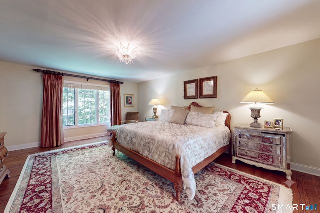 12 Lyndenwood Drive, Brookfield, CT 06804