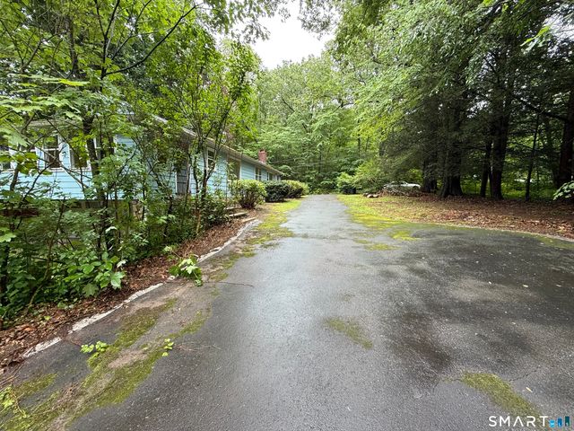 94 Moosup Trail, Monroe, CT 06468
