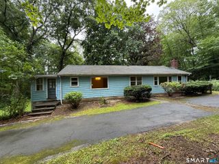 94 Moosup Trail, Monroe, CT 06468