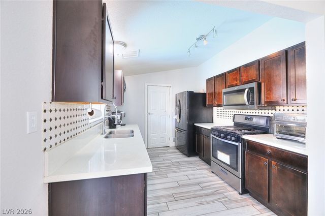 1529 Statz Court, Las Vegas, NV 89101