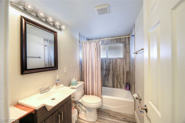 1529 Statz Court, Las Vegas, NV 89101