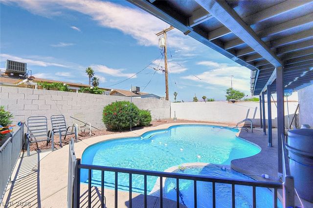 1529 Statz Court, Las Vegas, NV 89101