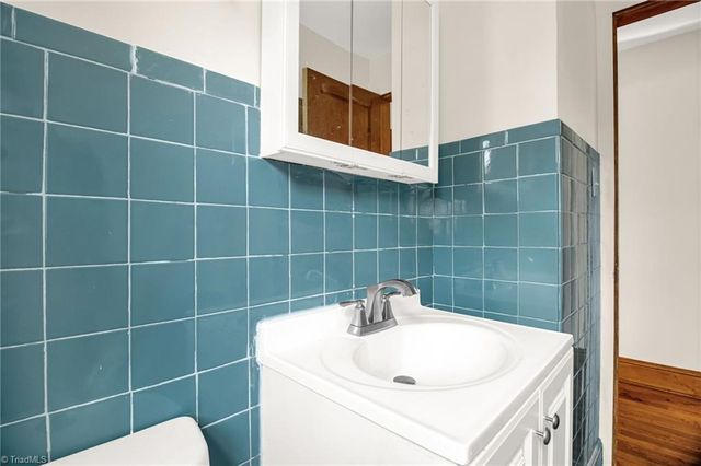 4630 Tobacco Street, Winston-salem, NC 27106