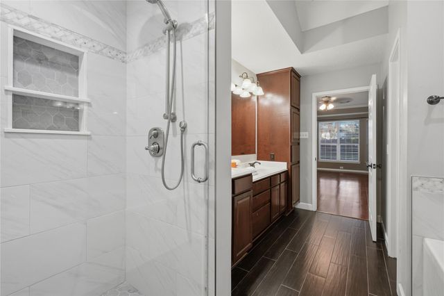 2008 Charter Pointe Court, League City, TX 77573