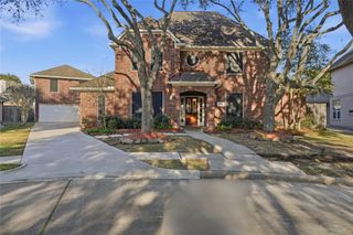 2008 Charter Pointe Court, League City, TX 77573