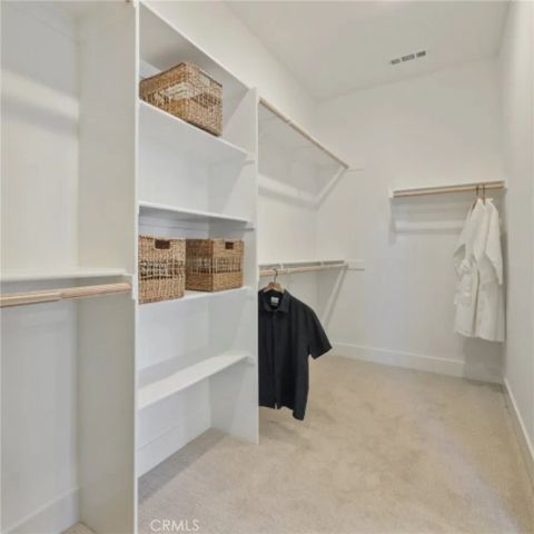 725 Guy Turner Drive, Camarillo, CA 93010