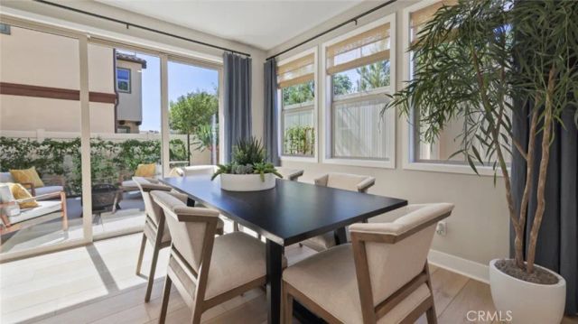 725 Guy Turner Drive, Camarillo, CA 93010