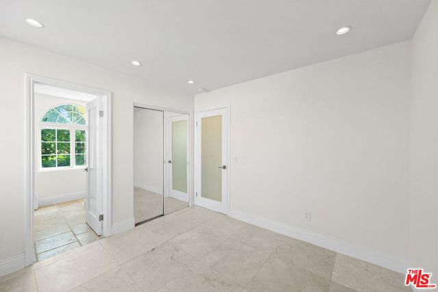 3856 Vista Linda Drive, Encino, CA 91316
