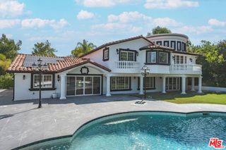 3856 Vista Linda Drive, Encino, CA 91316