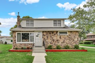 23761 N Cottage Road, Lake Zurich, IL 60047